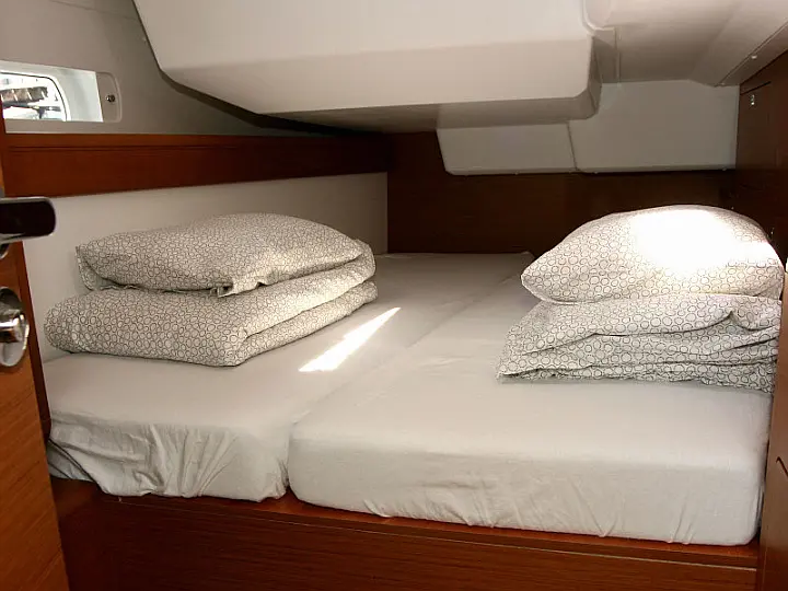 Sun Odyssey 479 - 