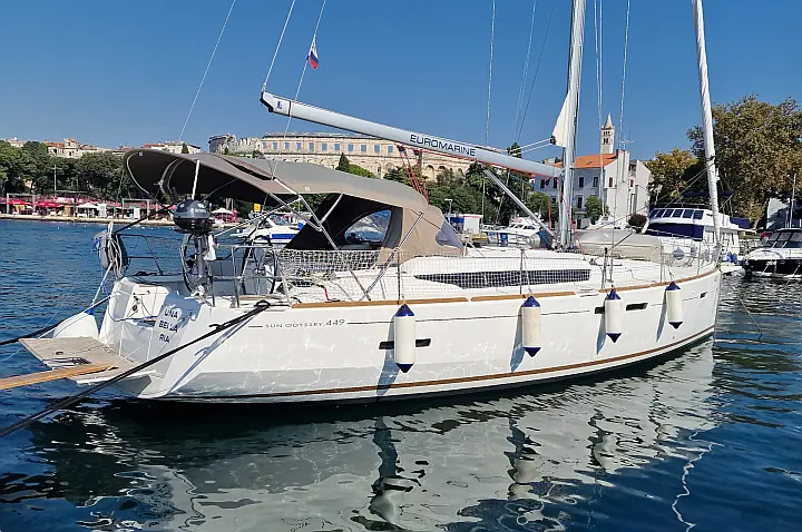 Sun Odyssey 449 - 