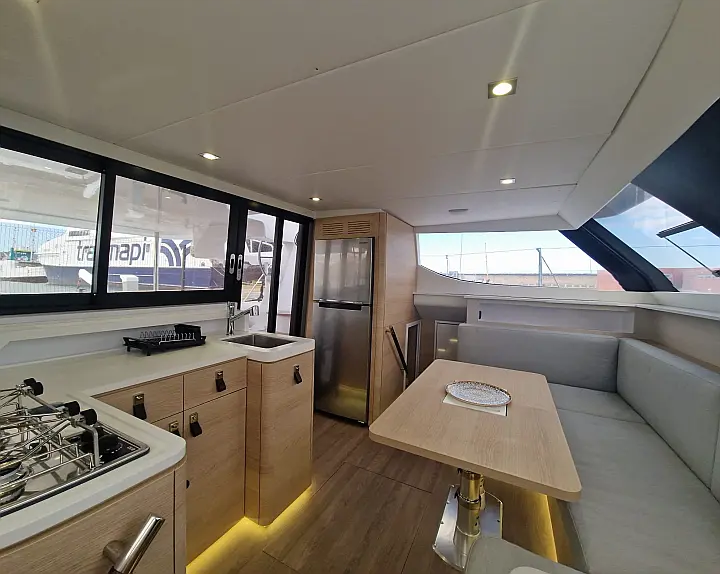 AVENTURA 11 - 