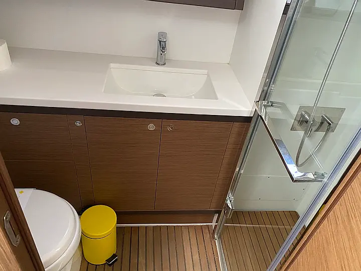 Lagoon 52F (5 cab) - 