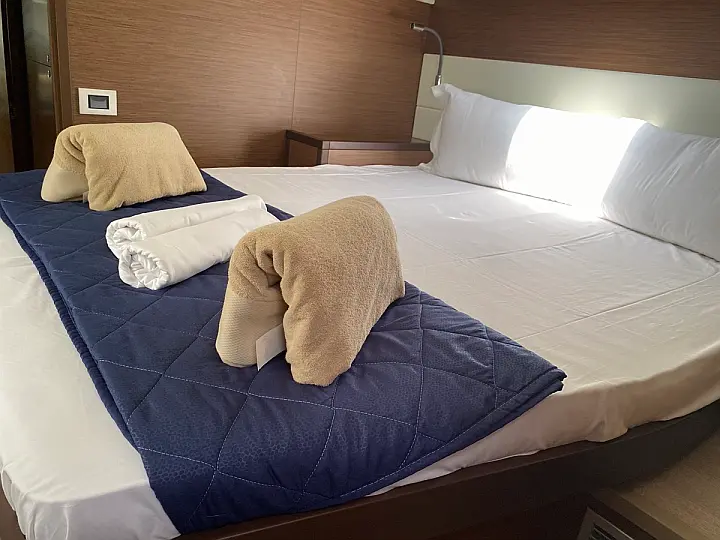 Lagoon 52F (5 cab) - 