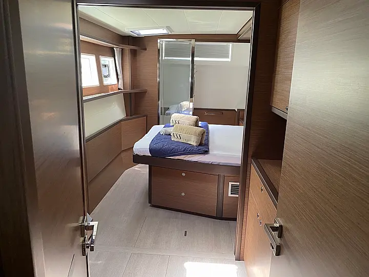 Lagoon 52F (5 cab) - 