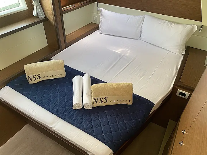 Lagoon 52F (5 cab) - 