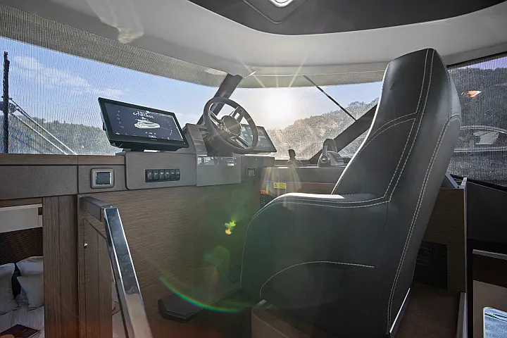 Prestige M48  - 