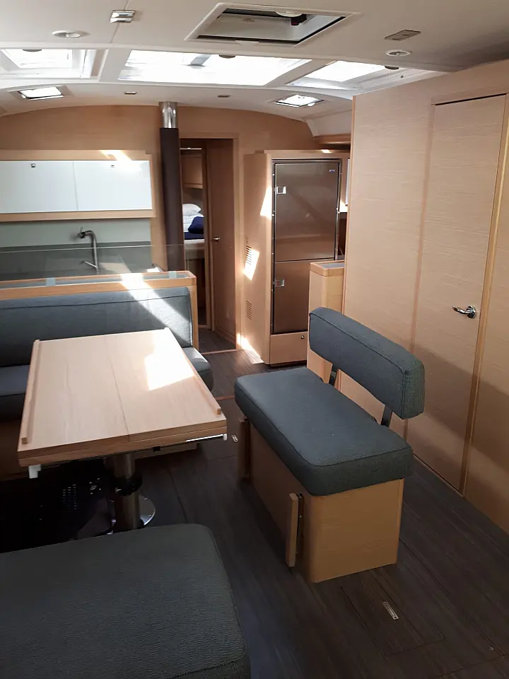 Dufour 530 - 