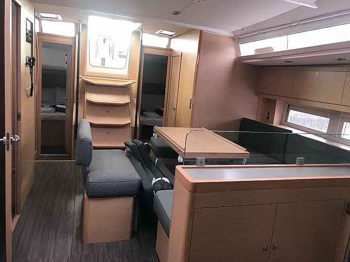 Dufour 530 - 