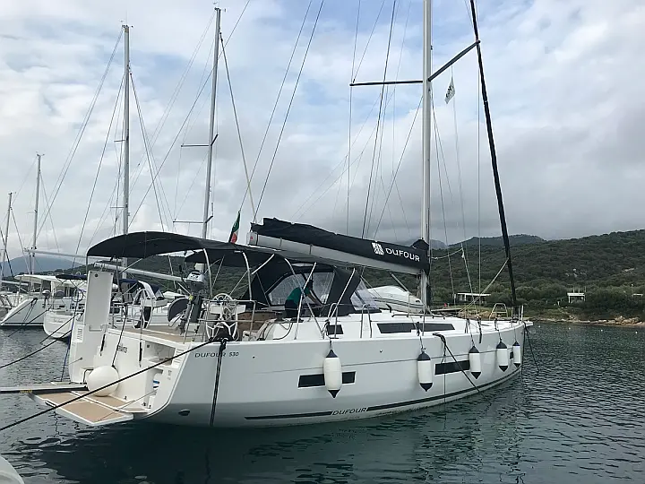 Dufour 530 - 