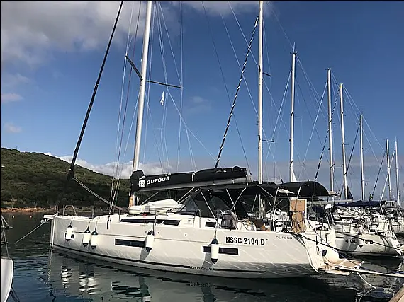 Dufour 530