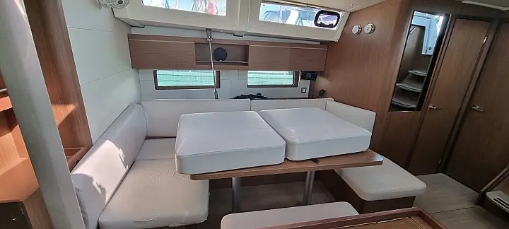 Oceanis 46.1 (4cabs-2heads) - 