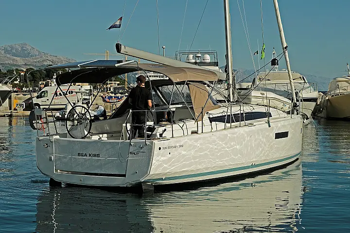 Sun Odyssey 380 - 