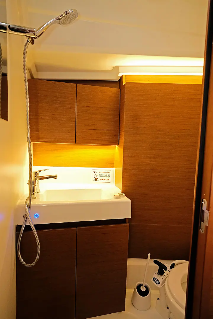Sun Odyssey 380 - 