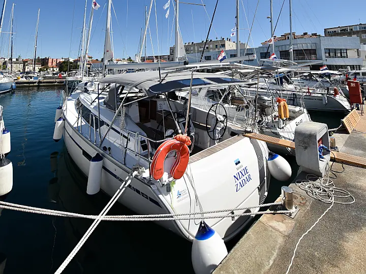 Bavaria Cruiser 41 - 