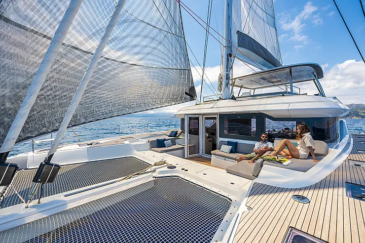 Lagoon 60 - 