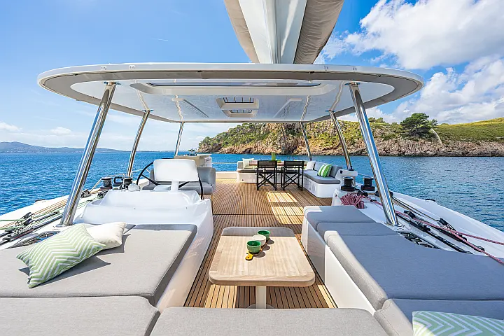 Lagoon 60 - 