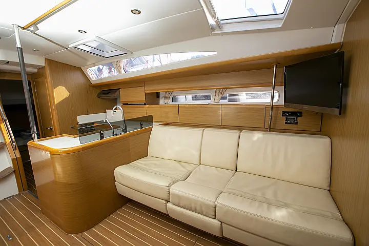 Jeanneau 53 - 