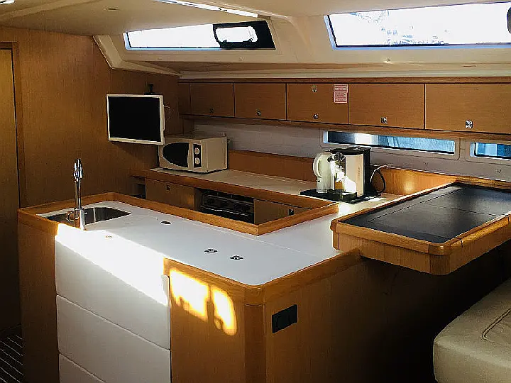 Bavaria Cruiser 56 (3 cabins) - 