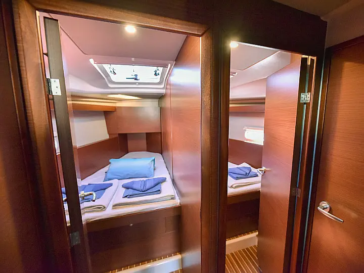 Hanse 458 - 