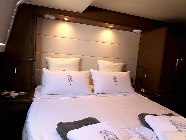 Lagoon 630 - 