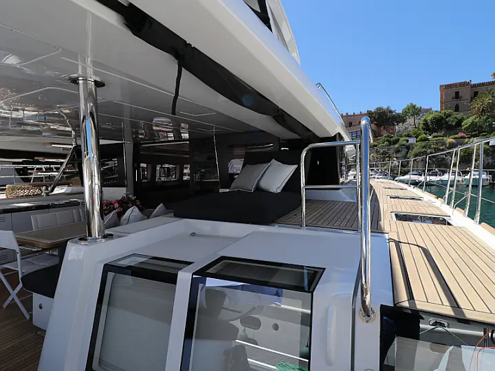 Lagoon 630 - 
