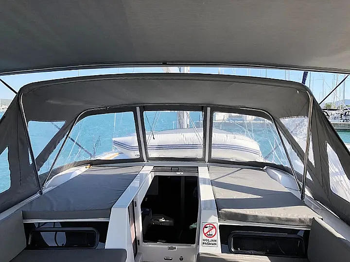OCEANIS 51.1 BT (20) - 