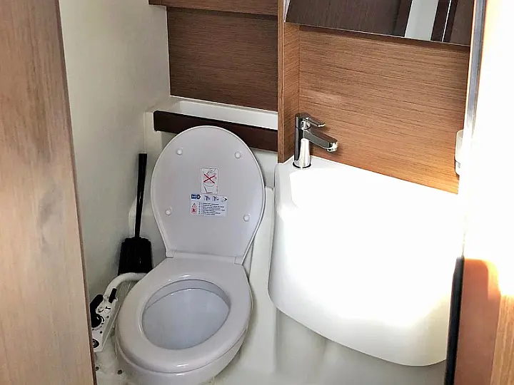OCEANIS 51.1 BT (20) - 