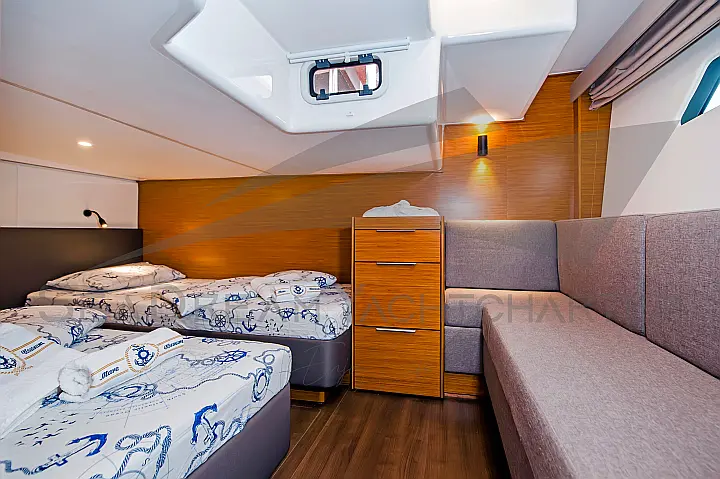 Bavaria S40 HT - 