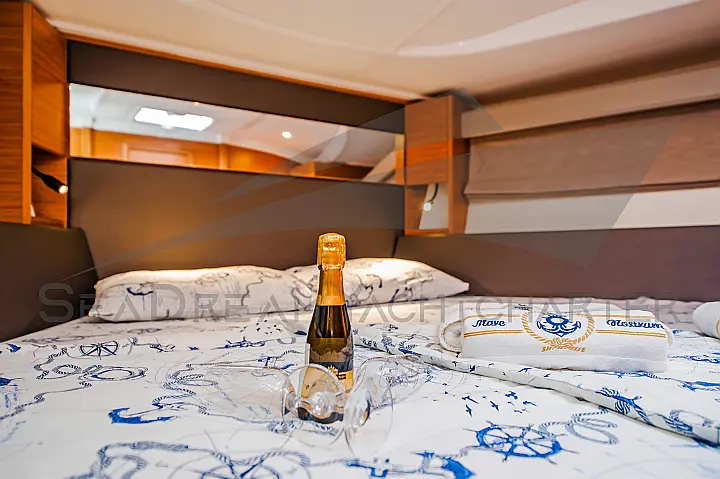 Bavaria S40 HT - 