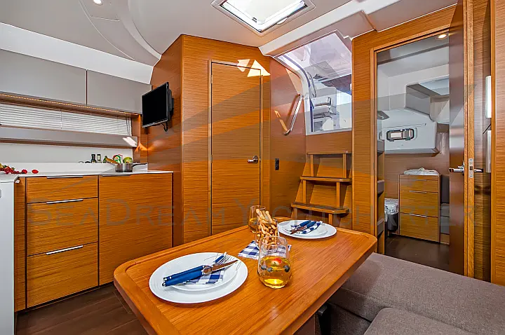 Bavaria S40 HT - 