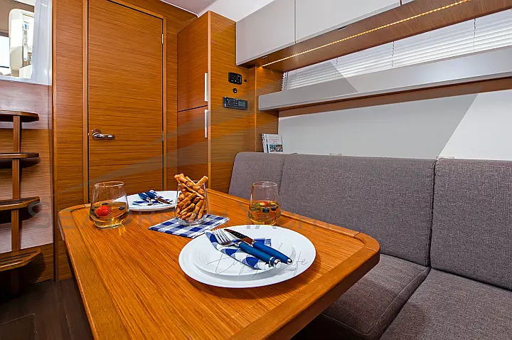 Bavaria S40 HT - 