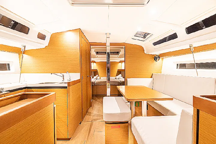 Sun Odyssey 440 - 