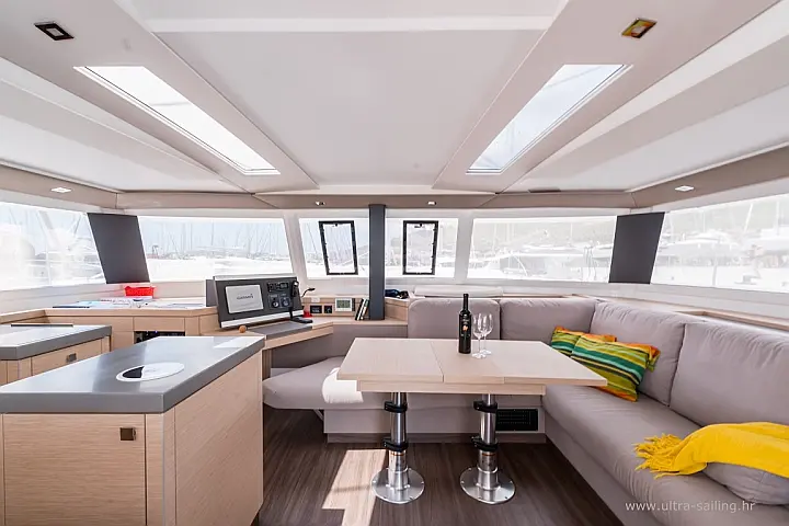 Saona 47 - 