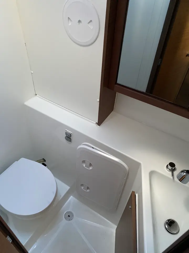 Lagoon 42 - 