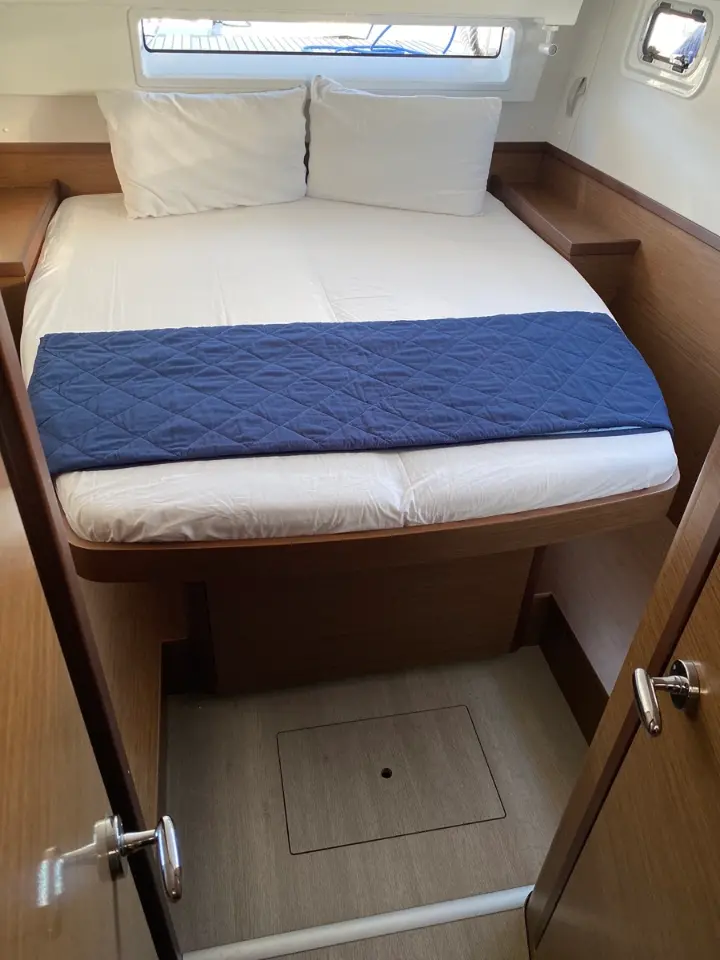 Lagoon 42 - 