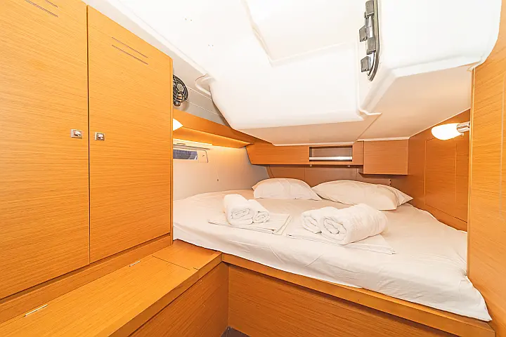 Dufour 430 - 