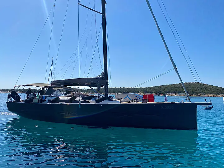 Dufour 56  - External image