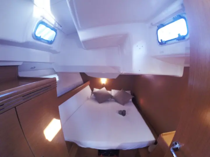 Sun Odyssey 42DS - 