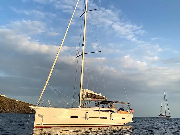 Dufour 460 - External image