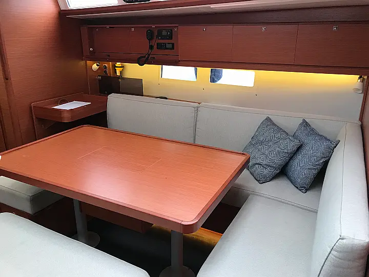 Dufour 460 - 