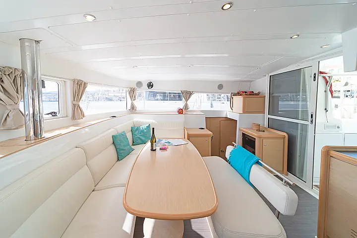 Lagoon 421 A/C - GEN - 