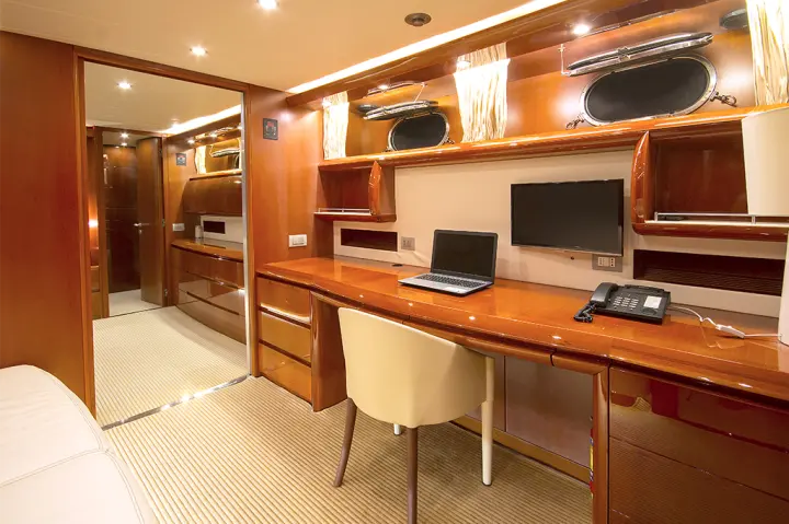 Maiora 24 - 
