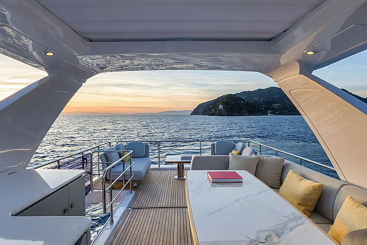 Azimut 60 - 
