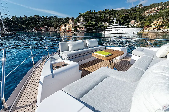 Azimut 60 - 