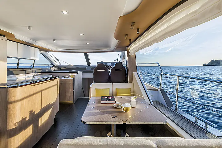 Azimut 60 - 