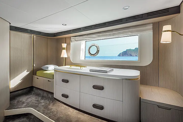 Azimut 60 - 