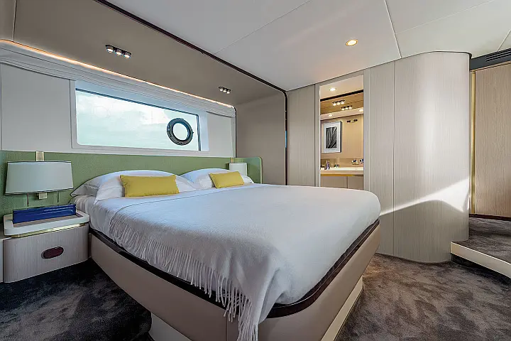 Azimut 60 - 