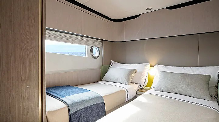 Azimut 60 - 