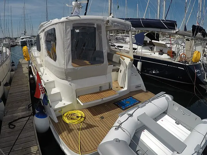 Marex 330 SCA - Marex 330 Scandinavia