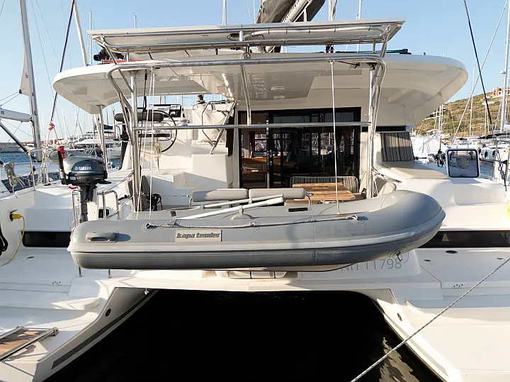 Lagoon 42 - 