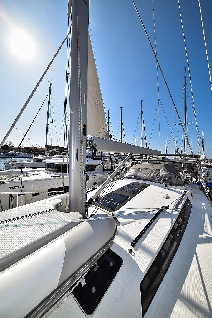 Bavaria Cruiser 56 - 