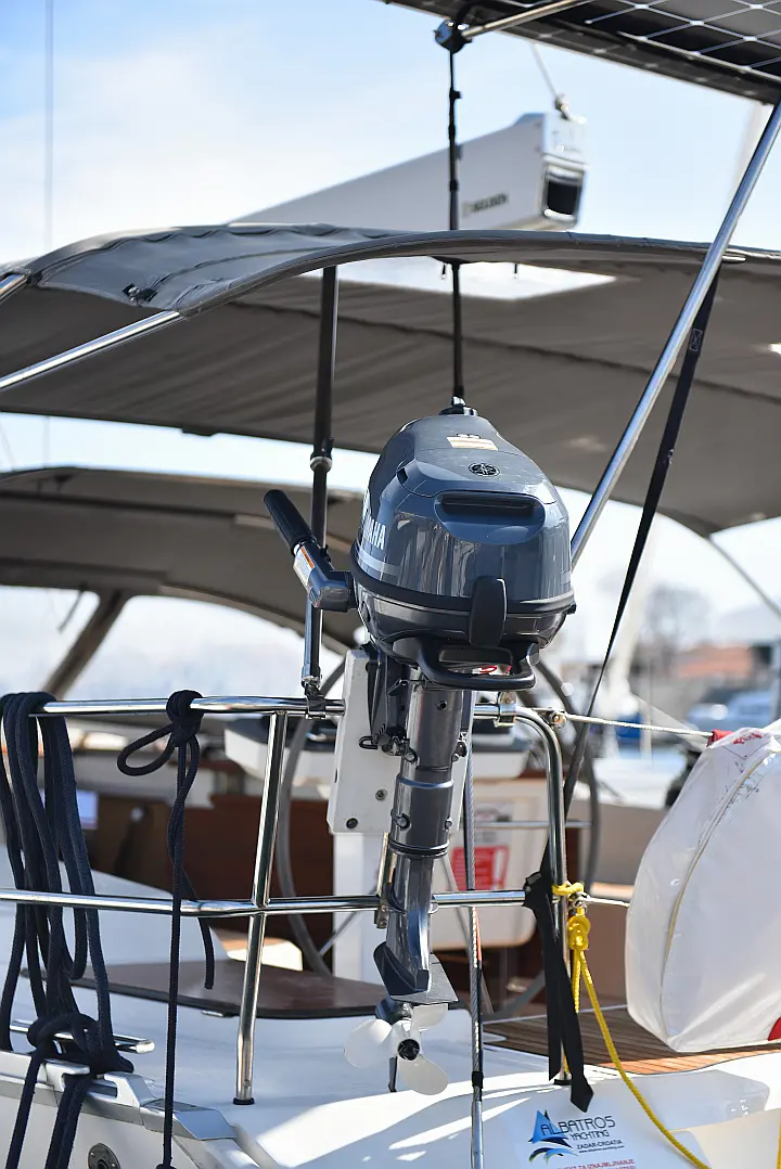 Bavaria Cruiser 56 - 